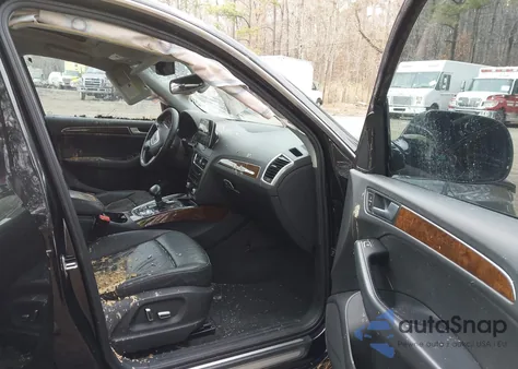 2015 Audi Q5 2.0T Premium z USA, uszkodzony, nr VIN WA1LFAFP2FA118196